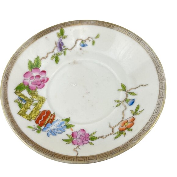 Vintage Hand-Painted Floral Patterned Porcelain Saucer Plates Set Of 4 - Picture 4 of 8